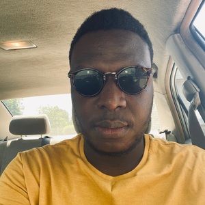 Meet your Posher, Kunle